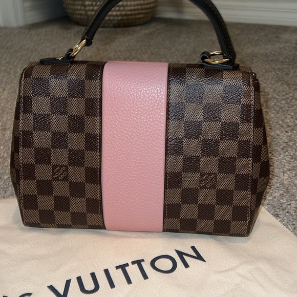 Louis Vuitton purse - Picture 4 of 16